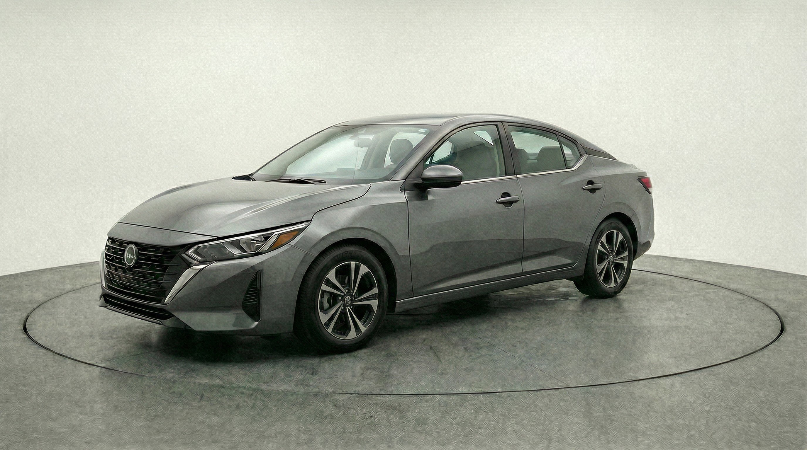Used 2025 Nissan Sentra SV FWD image 3