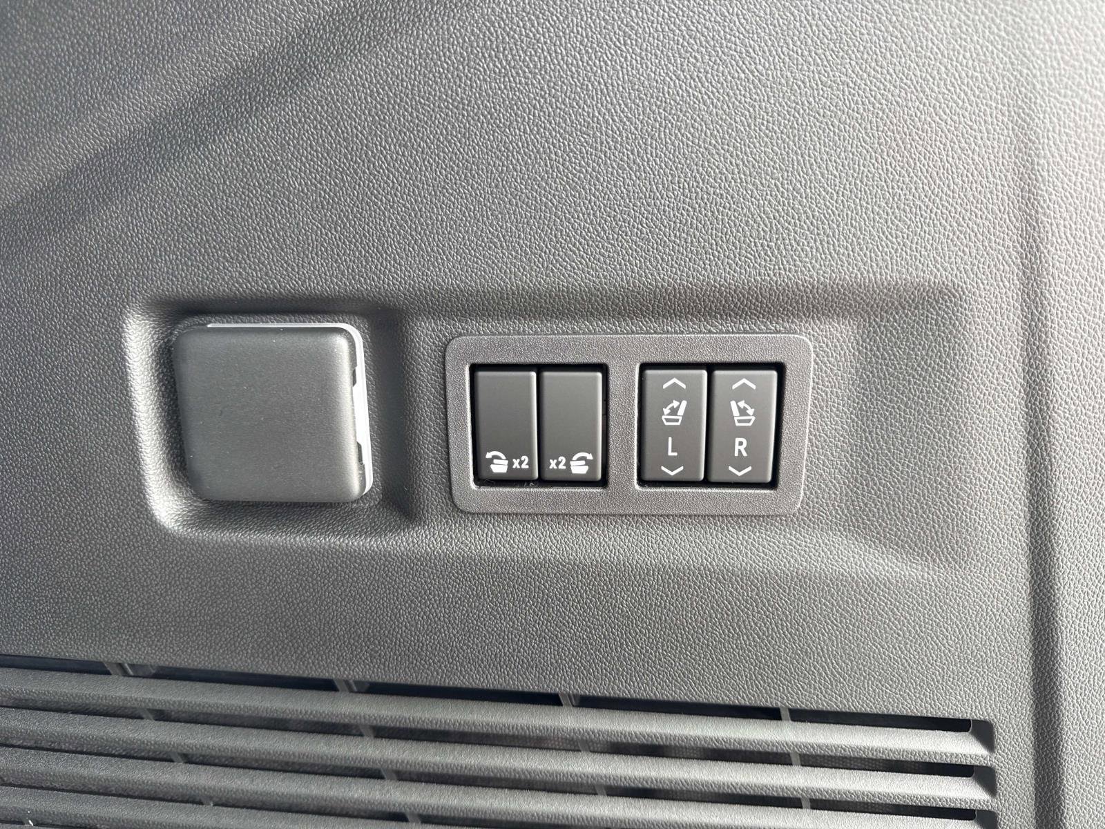 New 2026 Chevrolet Tahoe Z71 w/ Comfort Package image 35