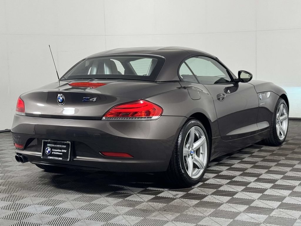 Used 2009 BMW Z4 sDrive30i RWD image 10