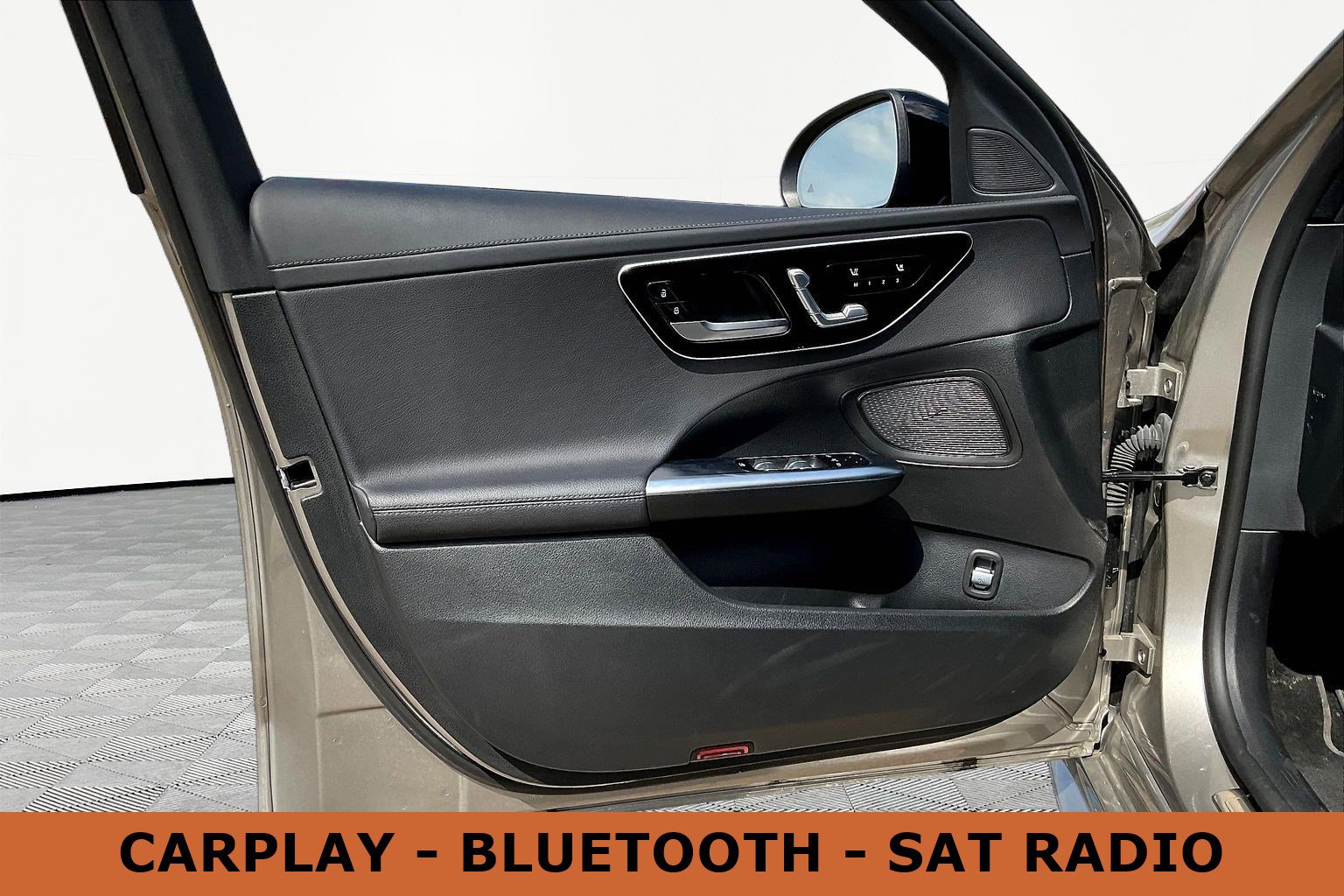 Used 2023 Mercedes-Benz C 300 4MATIC Sedan image 20