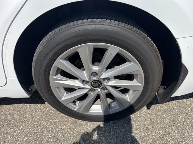 Used 2024 Toyota Camry SE FWD image 4