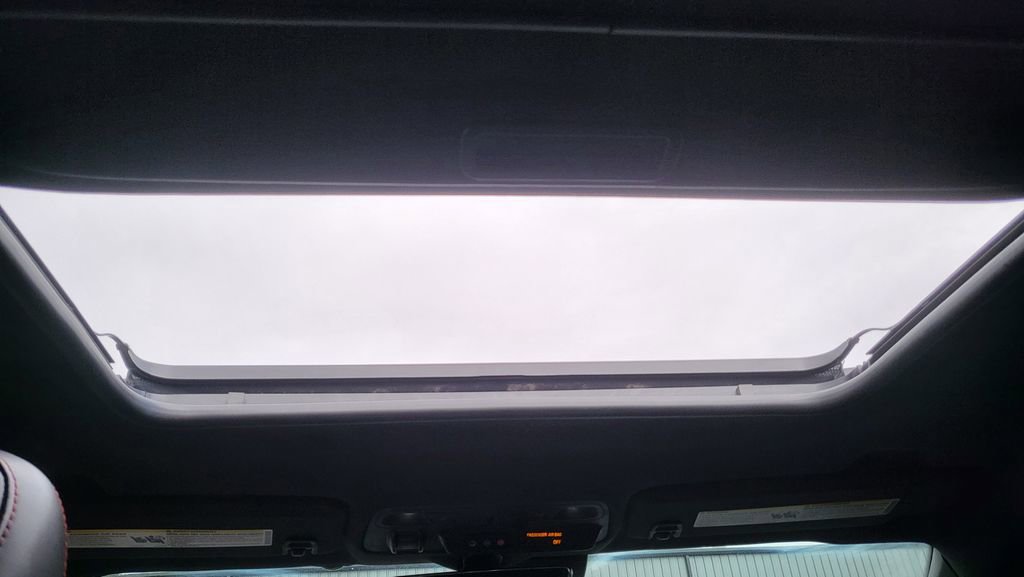 Used 2023 Chevrolet Camaro ZL1 image 33