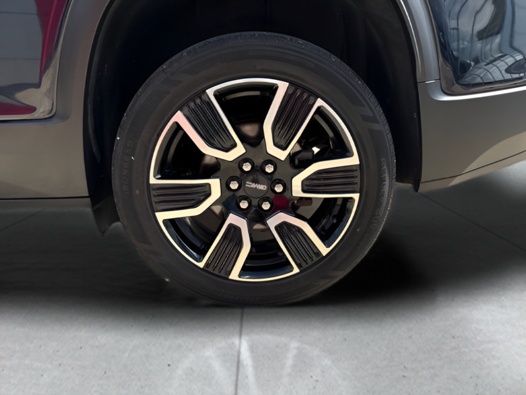 Used 2021 GMC Acadia SLE w/ Driver Convenience Package FWD image 43