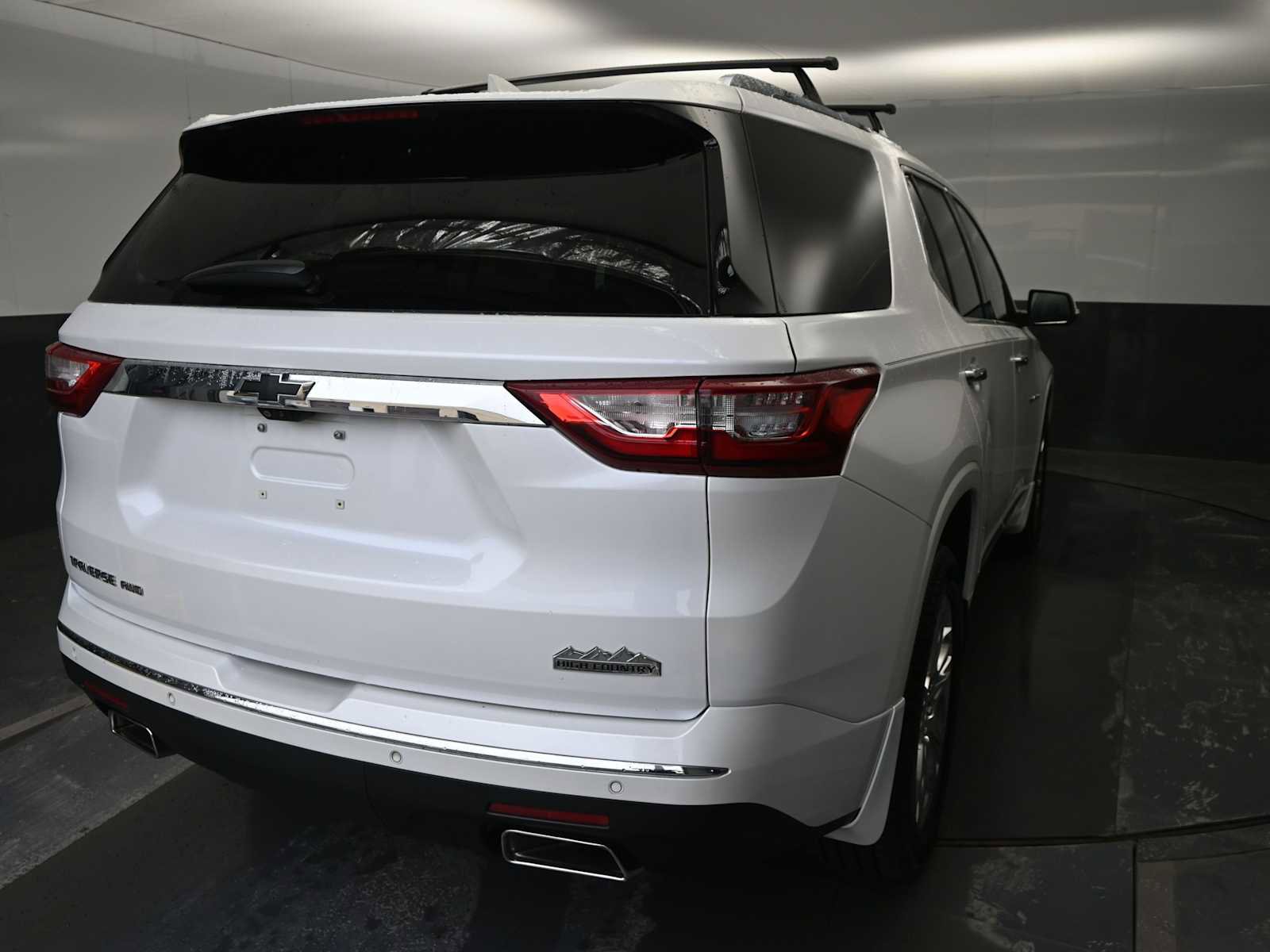 Used 2021 Chevrolet Traverse High Country AWD/4WD image 9