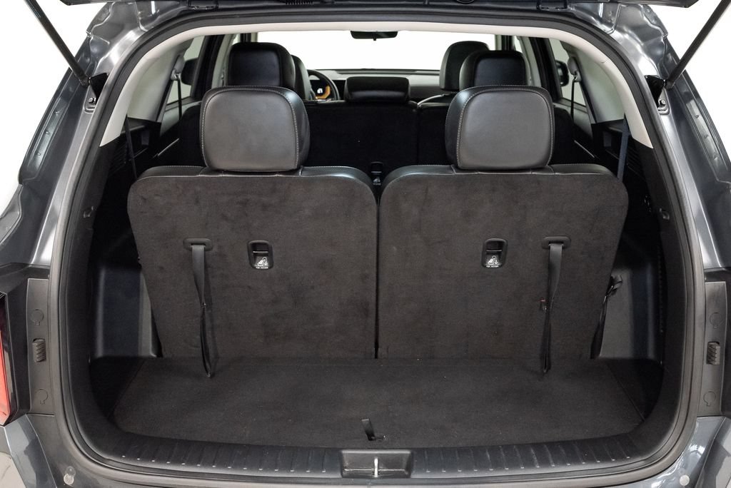 Used 2024 Kia Sorento S w/ Panoramic Sunroof Package FWD image 35