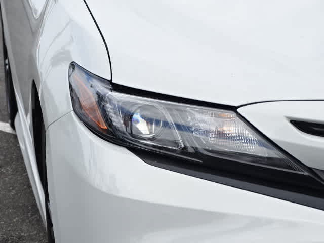 Certified 2023 Toyota Camry SE w/ Audio Upgrade Package FWD image 5