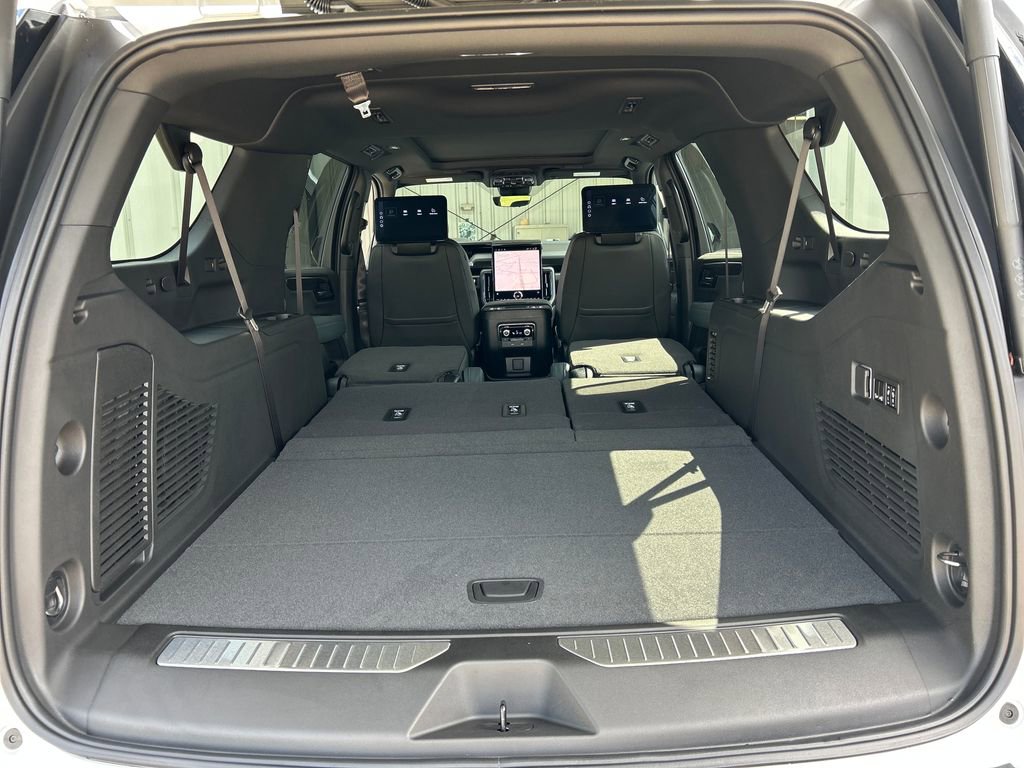 New 2026 GMC Yukon XL AT4 image 49