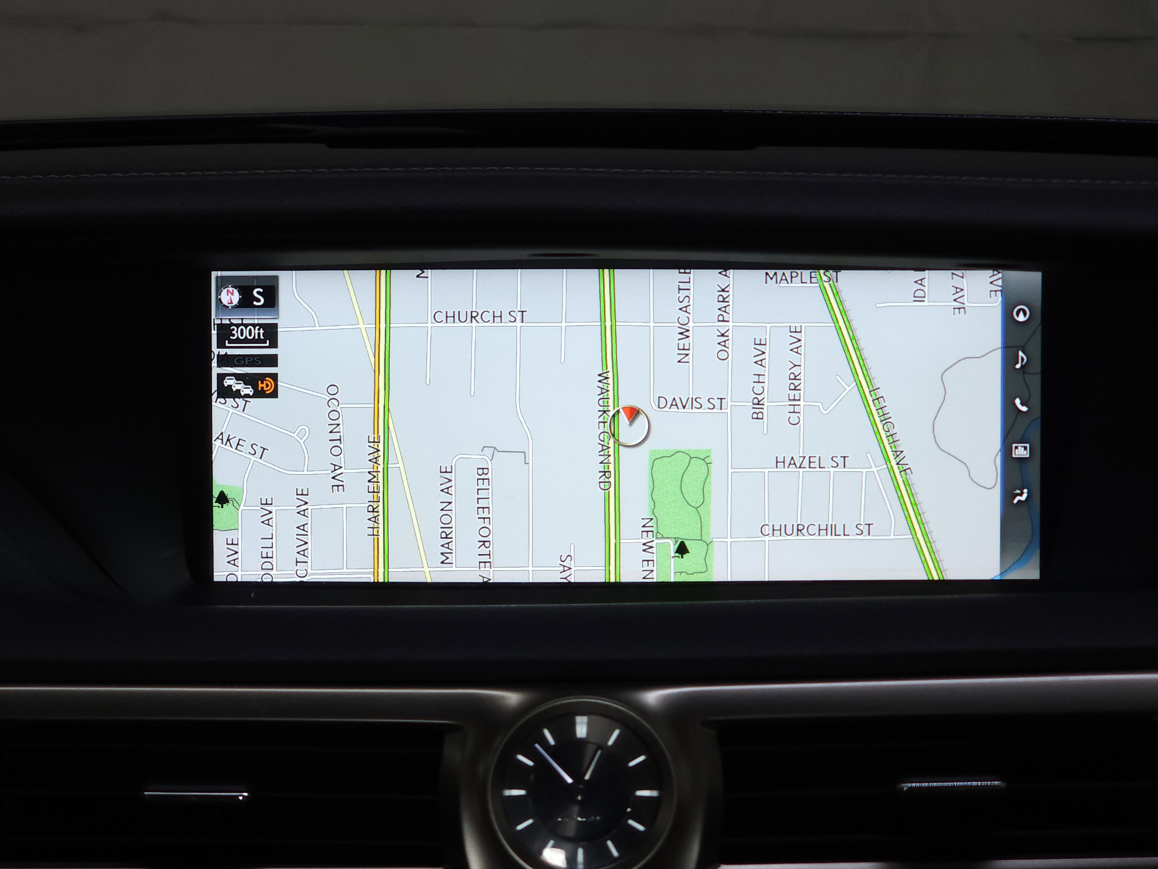 Used 2018 Lexus GS 350 AWD w/ Premium Package image 27