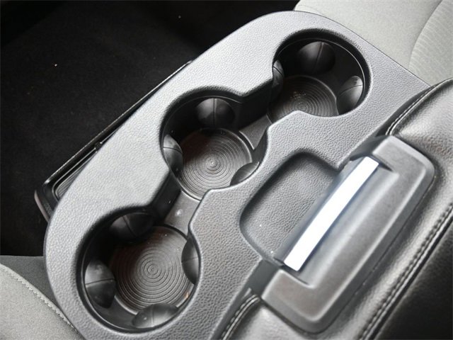 Used 2022 RAM 1500 Classic SLT image 19