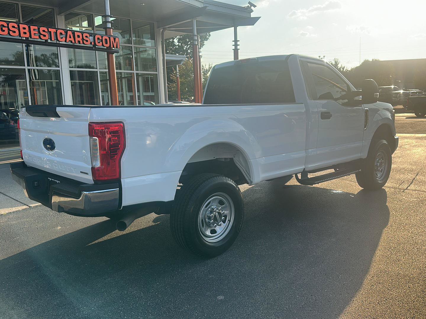 Used 2017 Ford F350 XL AWD/4WD image 3