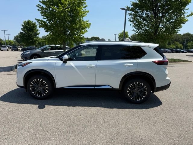 Used 2026 Nissan Rogue Platinum AWD/4WD image 8