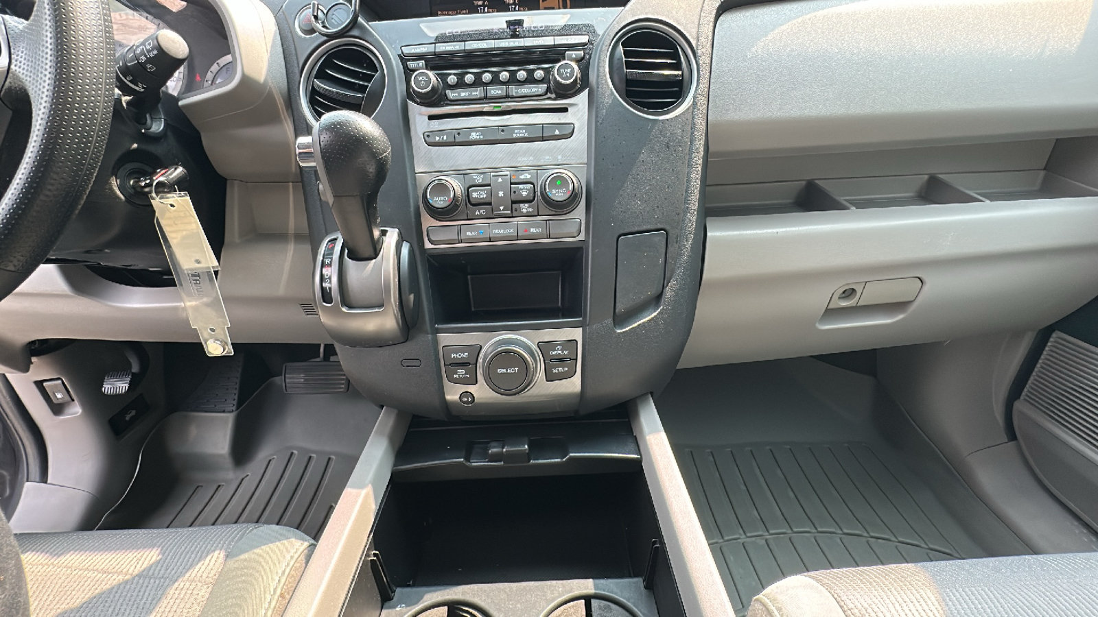 Used 2015 Honda Pilot SE image 23