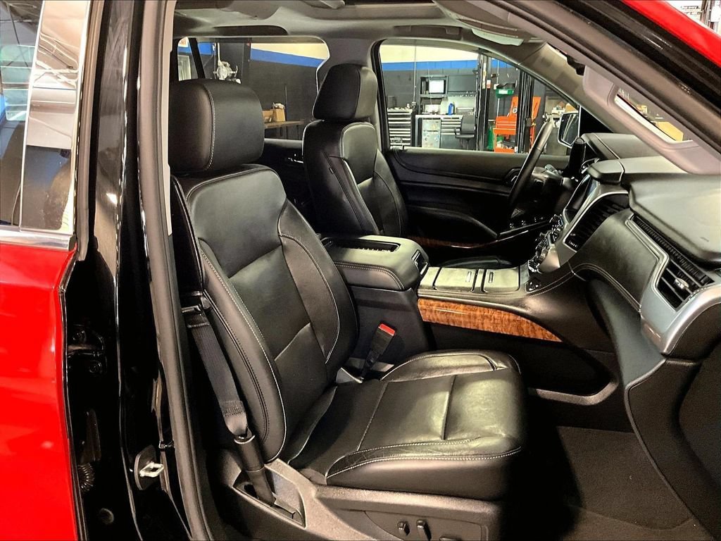 Used 2020 Chevrolet Tahoe Premier AWD/4WD image 11