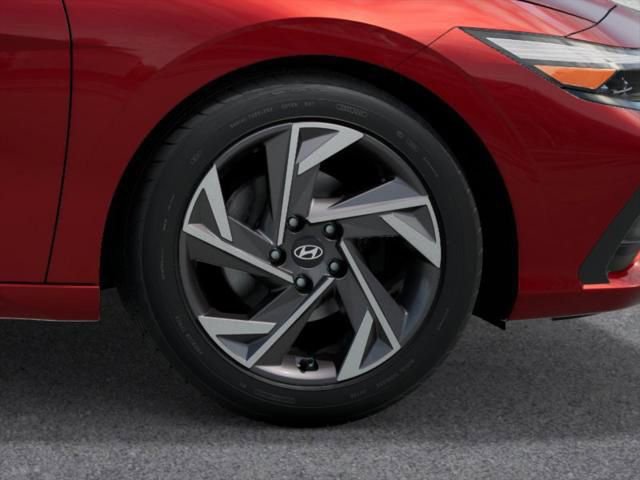 Used 2025 Hyundai Elantra Sport image 10