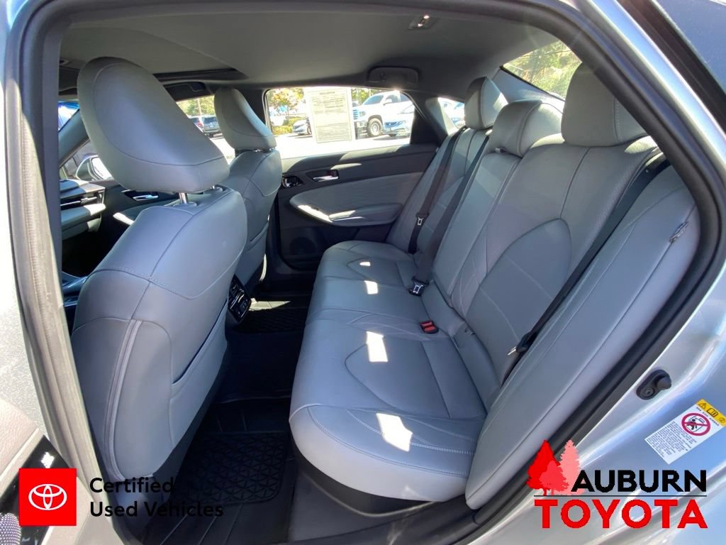 Certified 2019 Toyota Avalon Limited w/ Advanced Safety Package FWD image 22