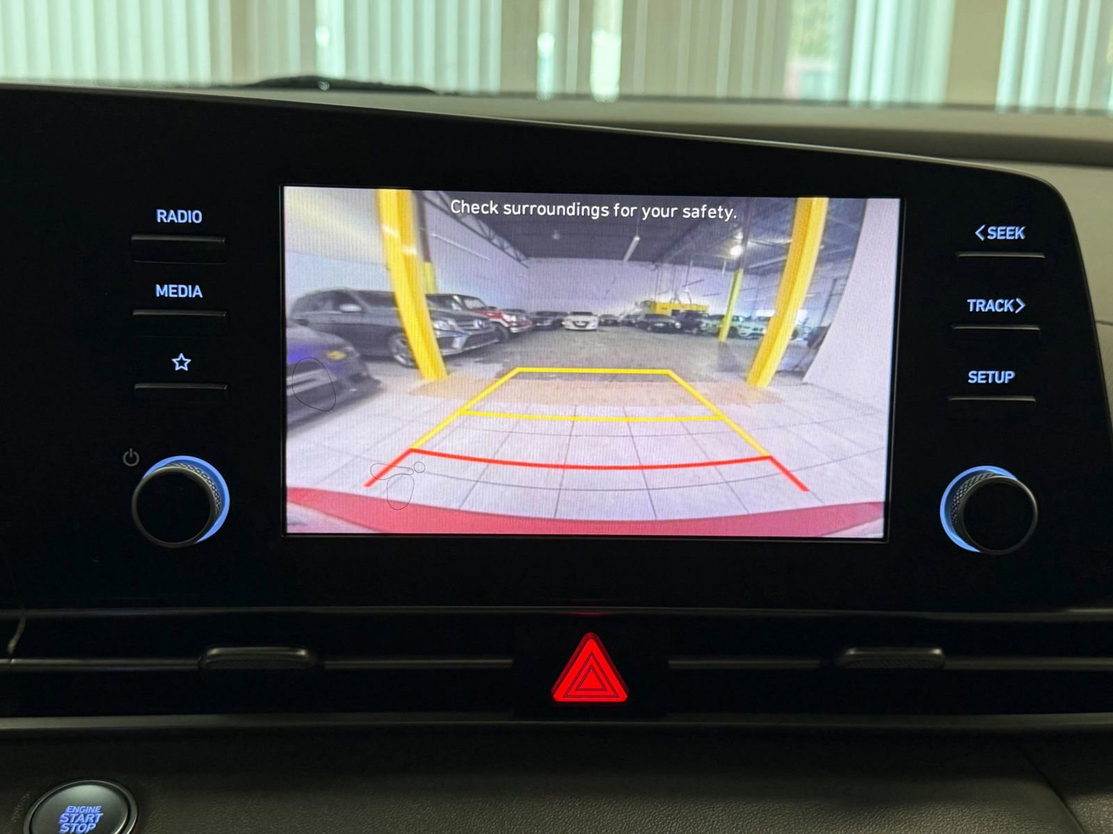 Used 2023 Hyundai Elantra SEL image 31