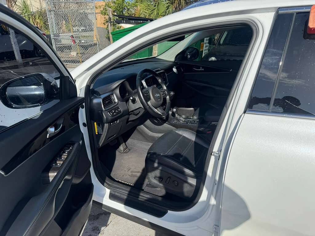 Used 2018 Kia Sorento EX w/ EX Advanced Touring Package FWD image 7