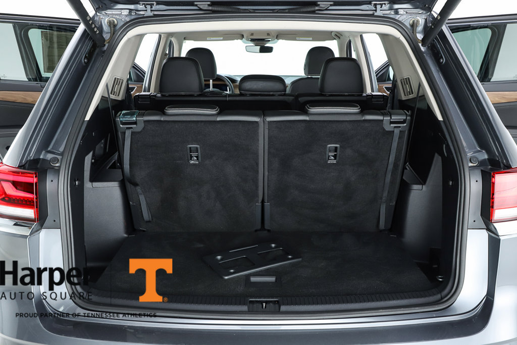 Used 2025 Volkswagen Atlas SE w/ Panoramic Sunroof Package FWD image 29