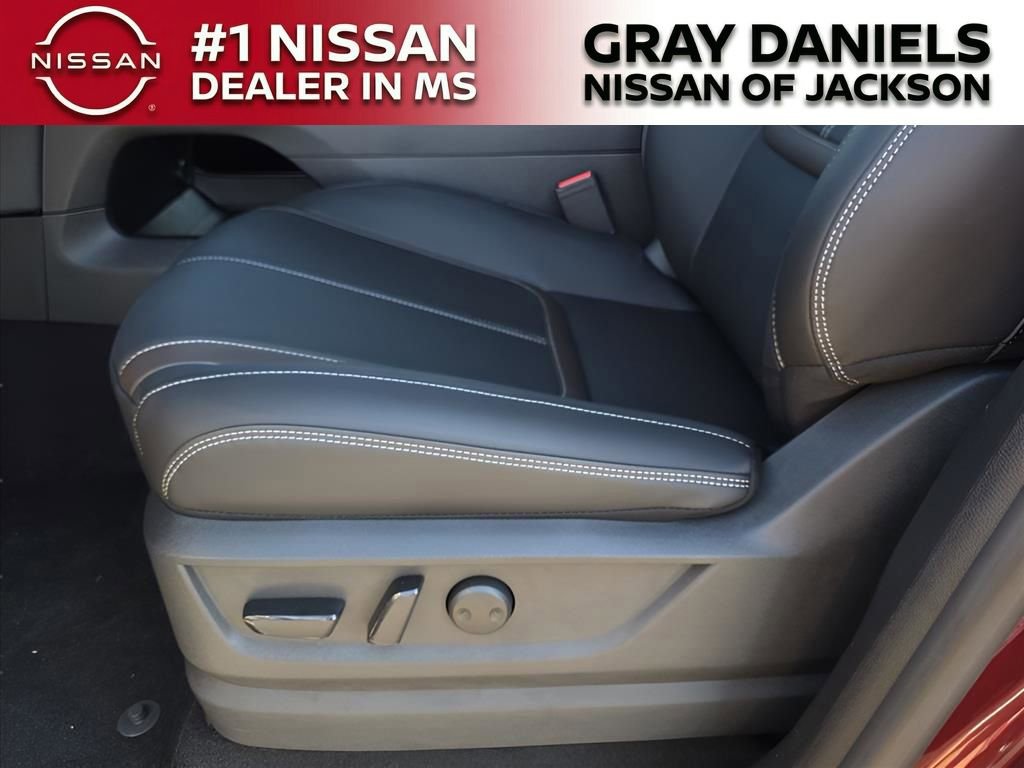 New 2026 Nissan Armada SL w/ Captain's Chari Seat Package image 12