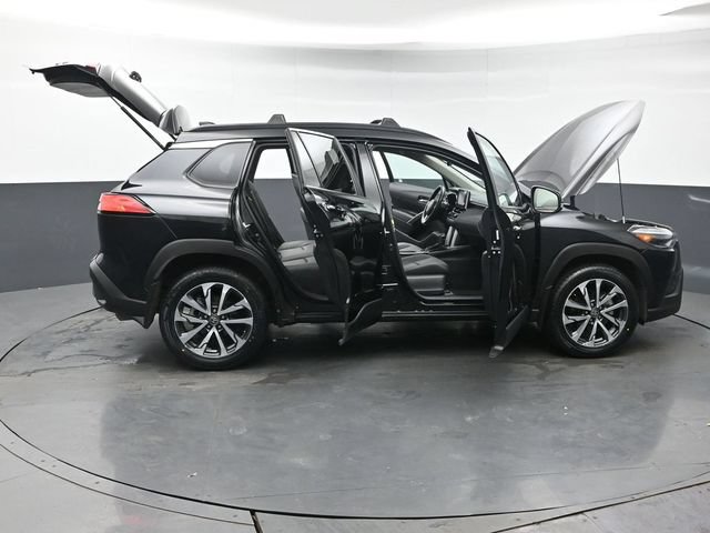 Certified 2022 Toyota Corolla Cross XLE w/ Black Badges Package (TMS) AWD/4WD image 52