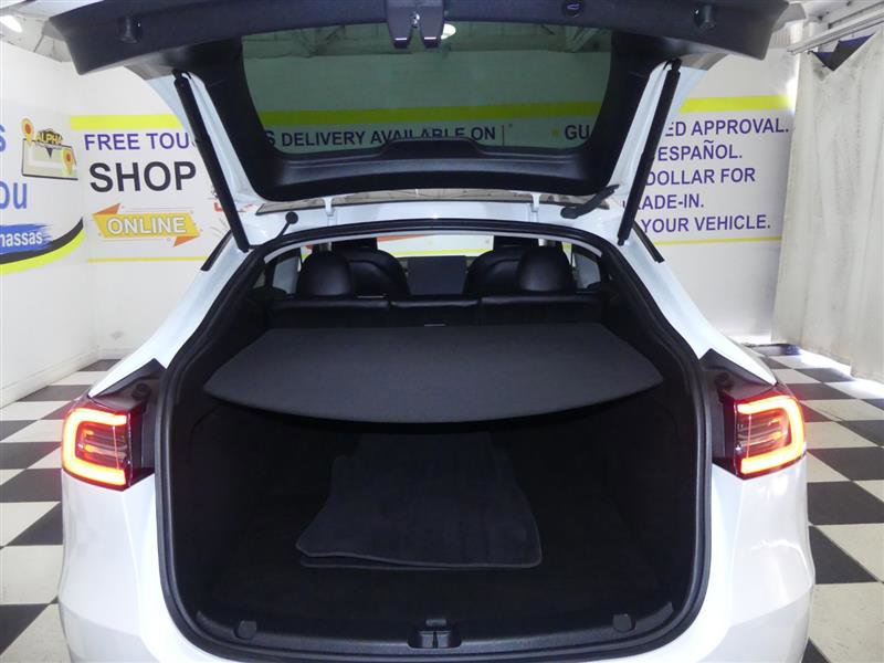Used 2023 Tesla Model Y AWD image 25