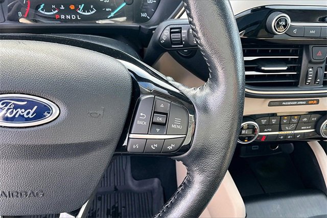 Certified 2021 Ford Escape SEL image 18