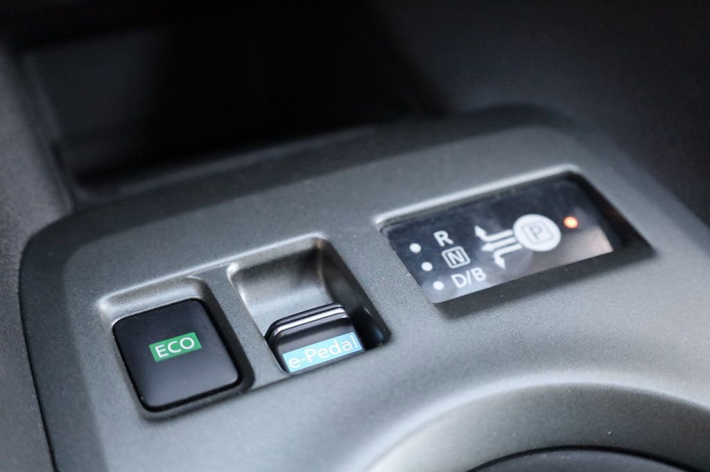 Used 2019 Nissan Leaf S w/ S Charge Package FWD image 41