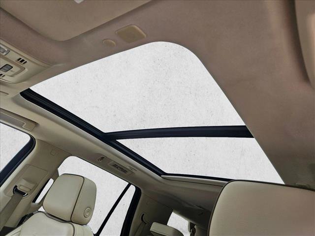 Used 2023 GMC Yukon Denali w/ Max Trailering Package image 16
