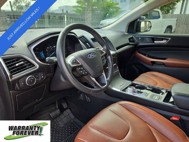 Used 2019 Ford Edge Titanium w/ Equipment Group 301A FWD image 15