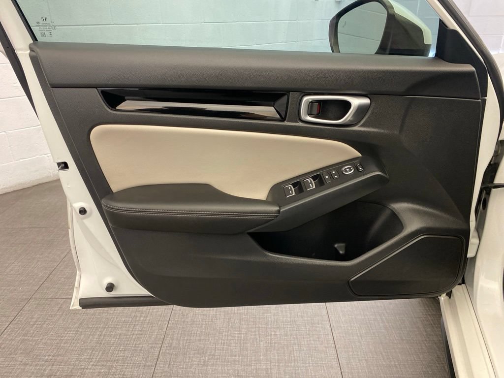 Used 2024 Honda Civic EX-L image 18