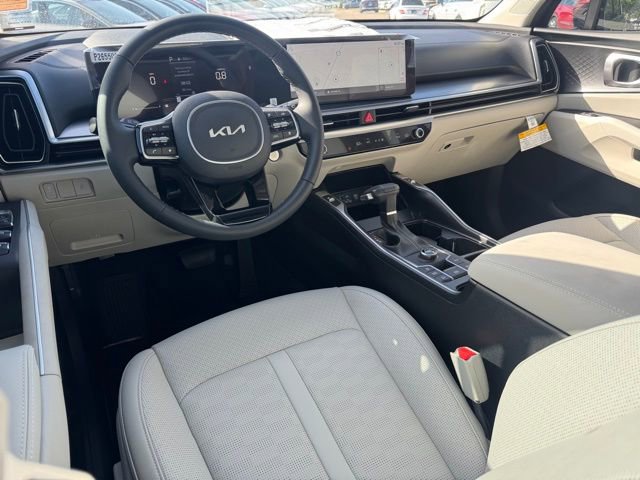 Used 2025 Kia Sorento S w/ Panoramic Sunroof Package FWD image 12
