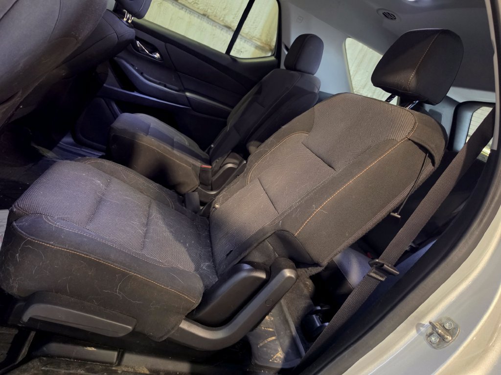 Used 2020 Chevrolet Traverse LT AWD/4WD image 7