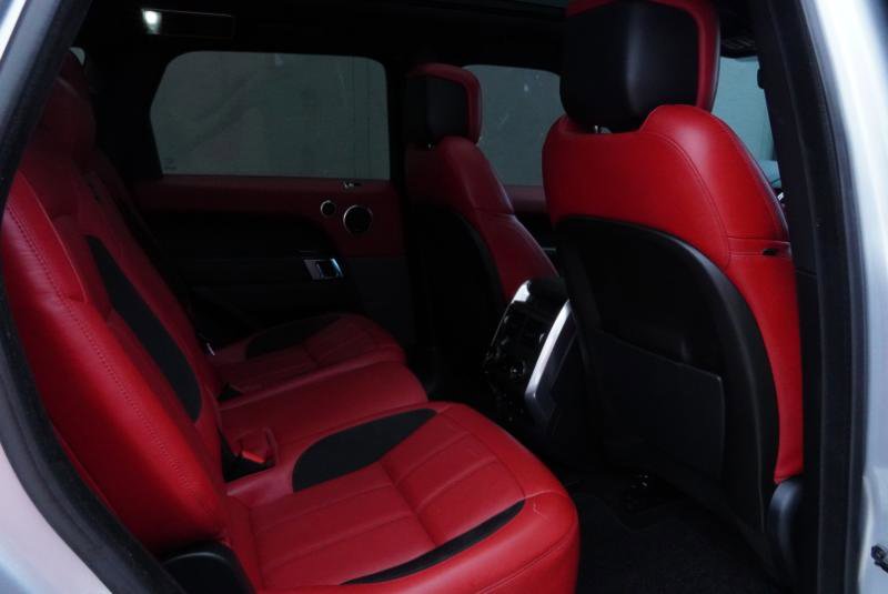 Used 2019 Land Rover Range Rover Sport Supercharged image 17
