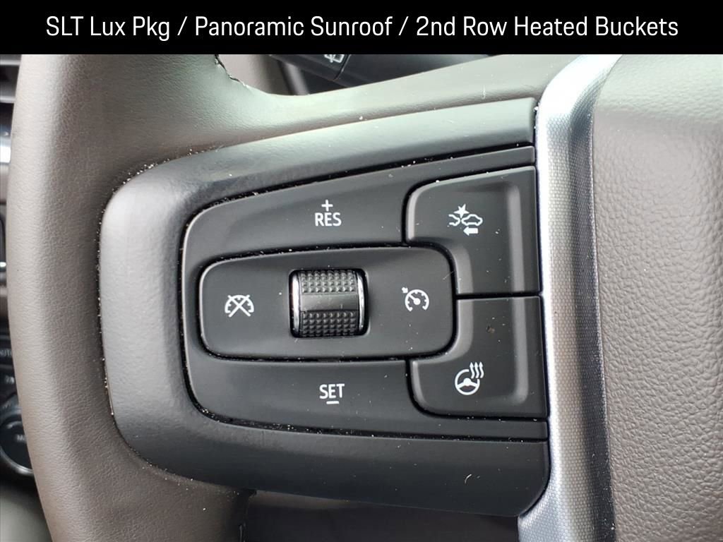 Used 2023 GMC Yukon SLT w/ SLT Luxury Package image 23
