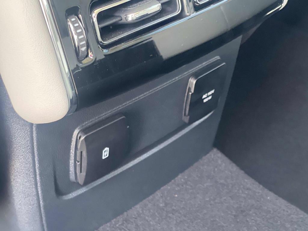 Used 2025 Lincoln Aviator Reserve w/ Equipment Group 201A AWD/4WD image 19