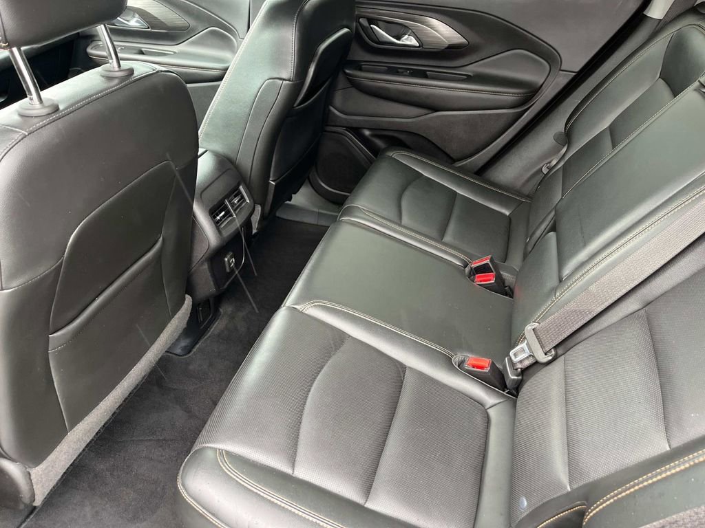 Used 2018 GMC Terrain SLT w/ Preferred Package image 17