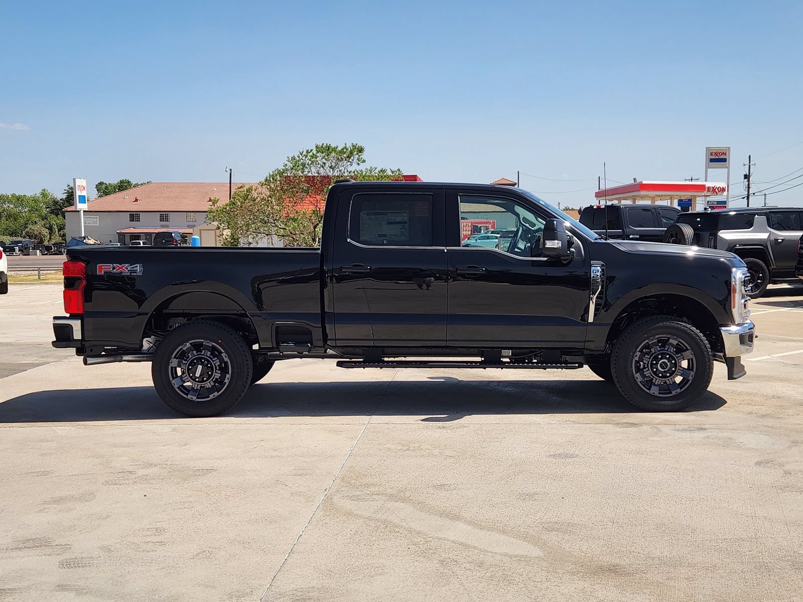 New 2027 Ford F250 Lariat w/ Lariat Premium Package AWD/4WD image 7