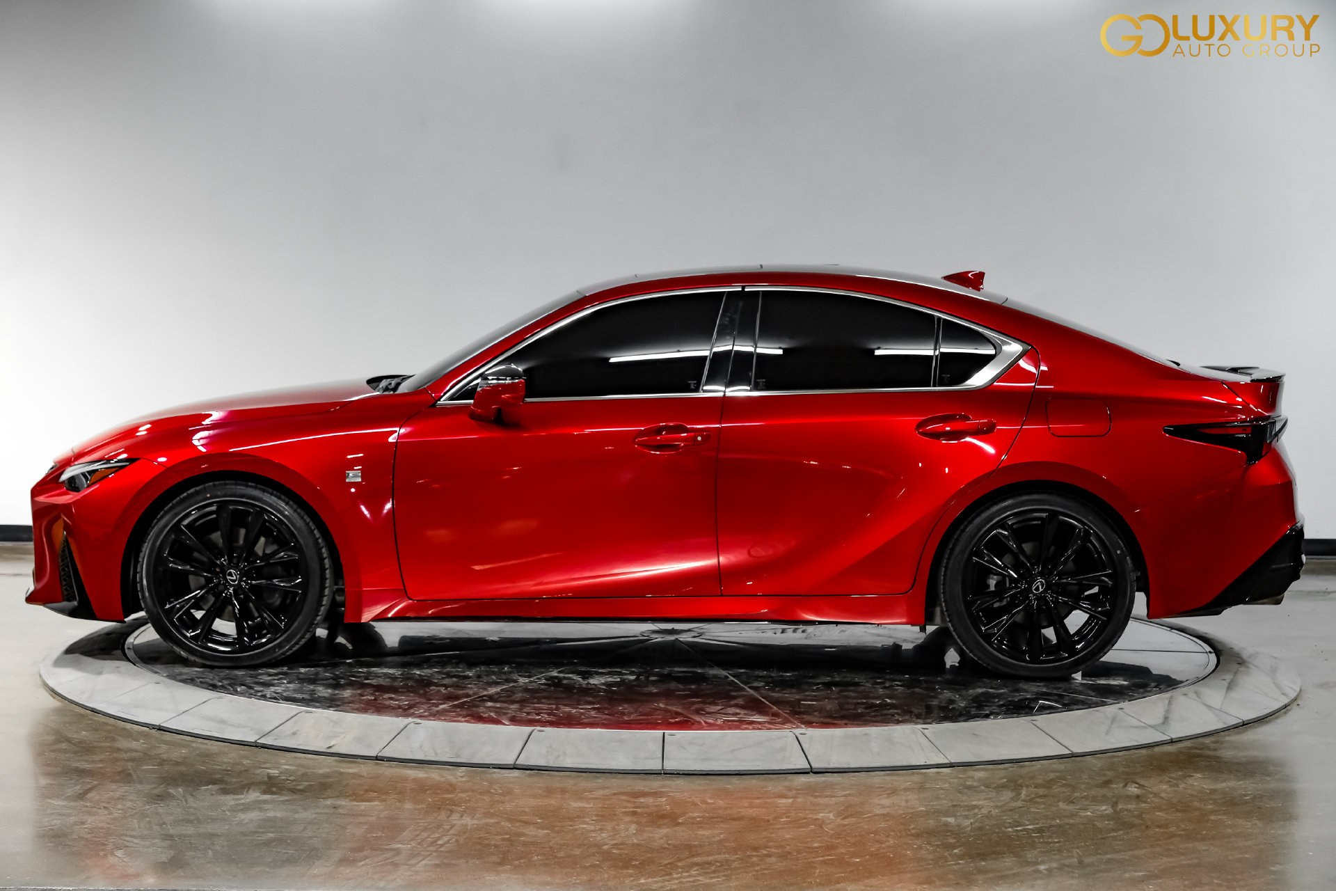 Used 2024 Lexus IS 350 F Sport RWD image 13