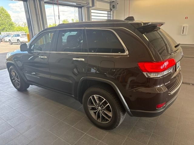 Used 2017 Jeep Grand Cherokee Limited AWD/4WD image 4