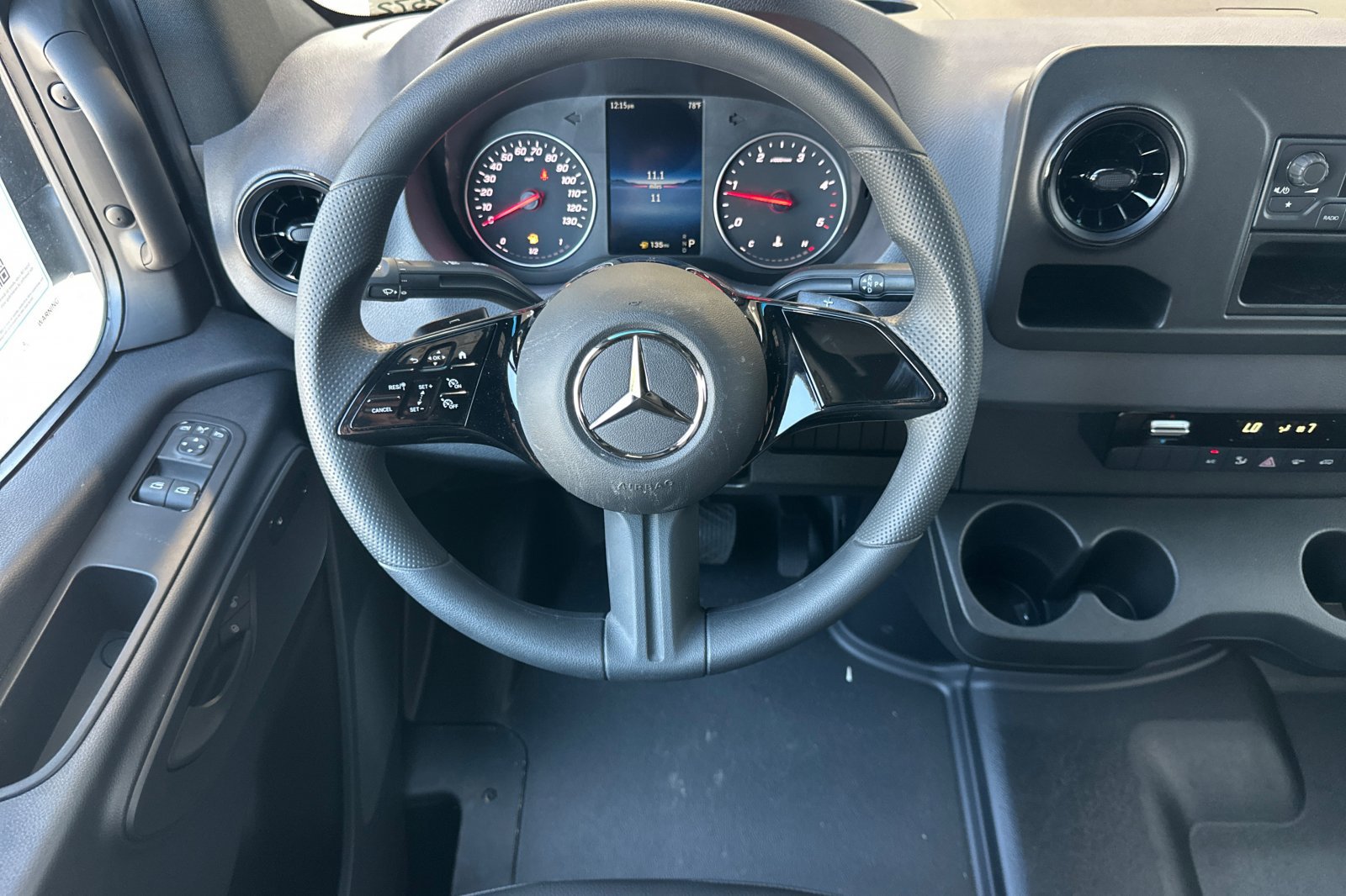 New 2025 Mercedes-Benz Sprinter 2500 image 13