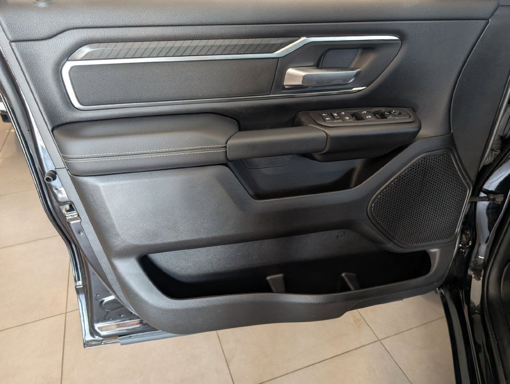 New 2026 RAM 1500 Big Horn AWD/4WD image 9