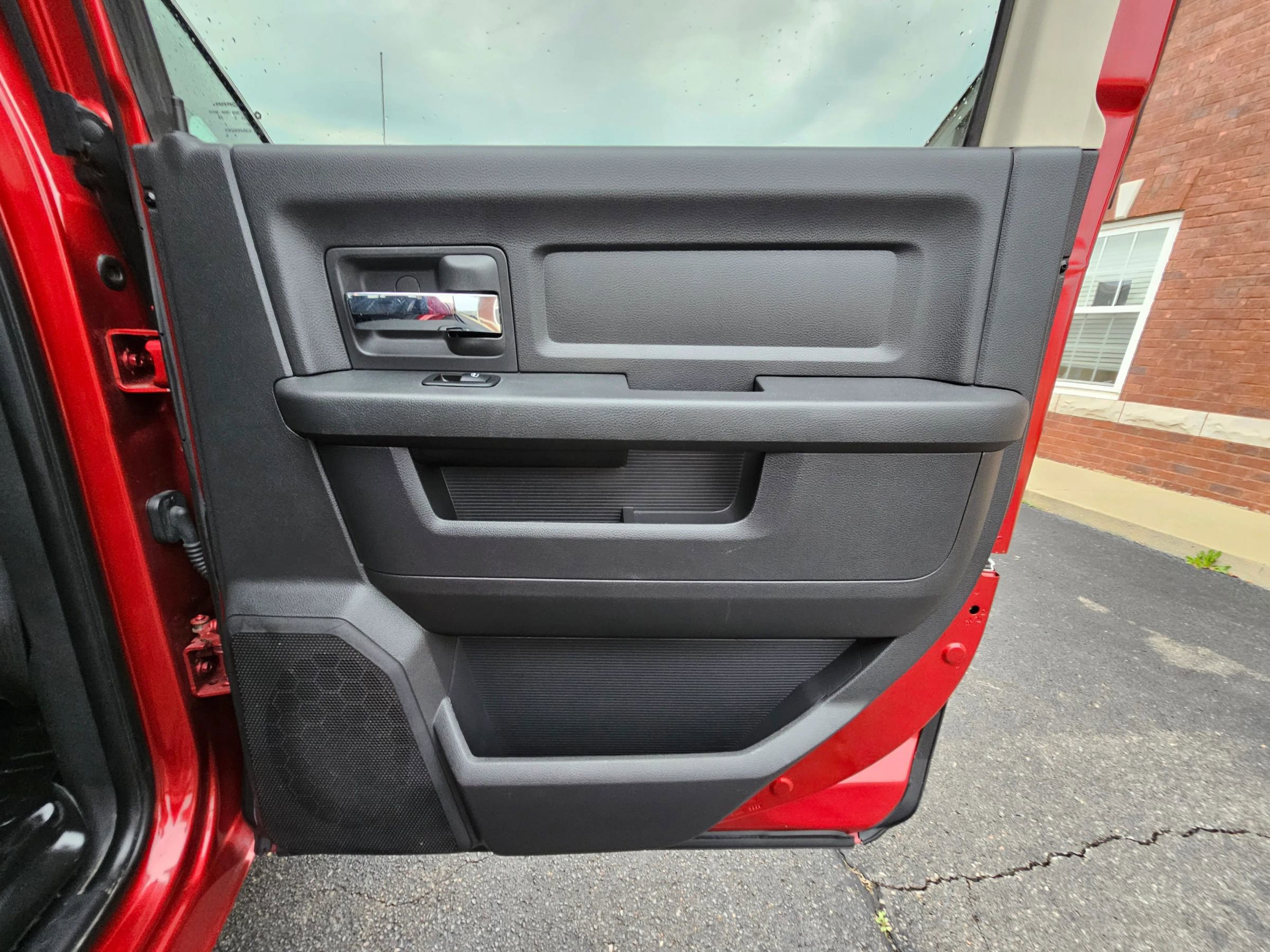 Used 2010 Dodge Ram 1500 Truck Sport image 15