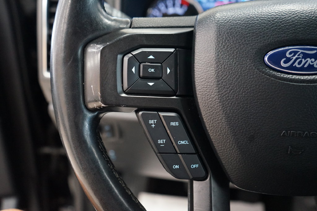 Used 2020 Ford Expedition Limited AWD/4WD image 32