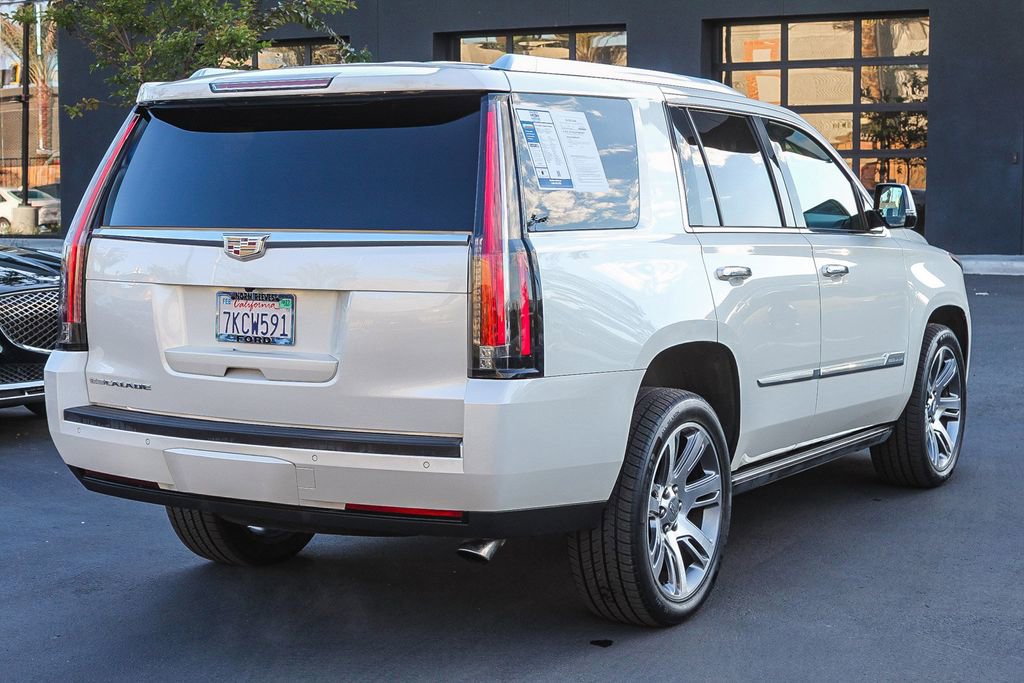 Used 2015 Cadillac Escalade Premium image 7