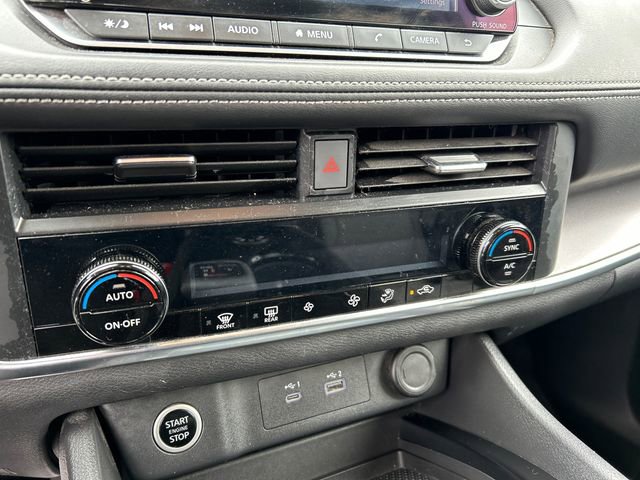 Certified 2023 Nissan Rogue SV AWD/4WD image 17