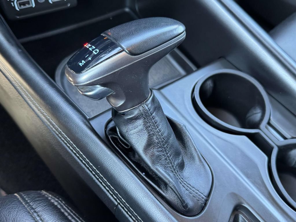 Used 2021 Dodge Durango SXT AWD/4WD image 21
