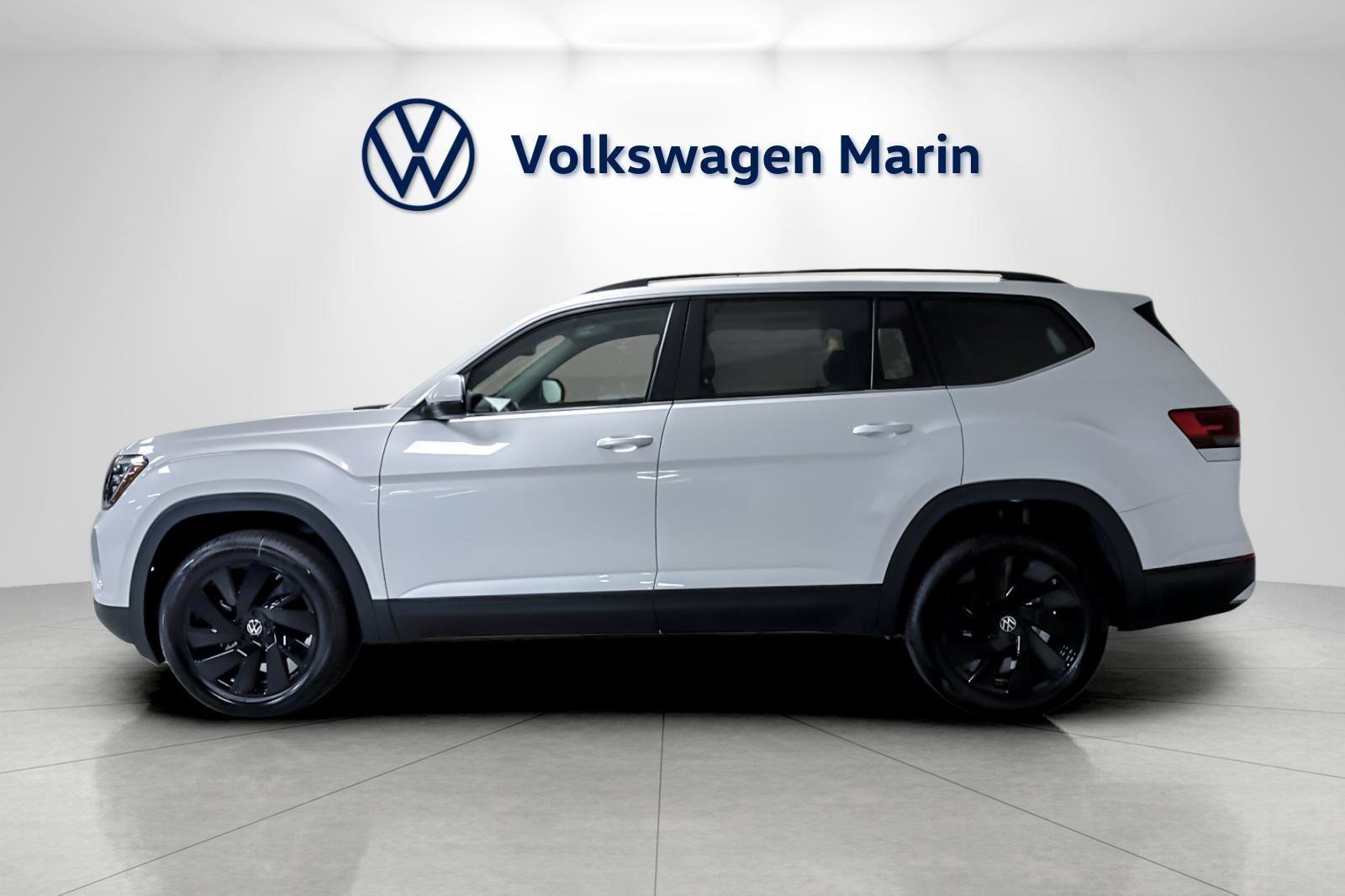 New 2026 Volkswagen Atlas SE image 2