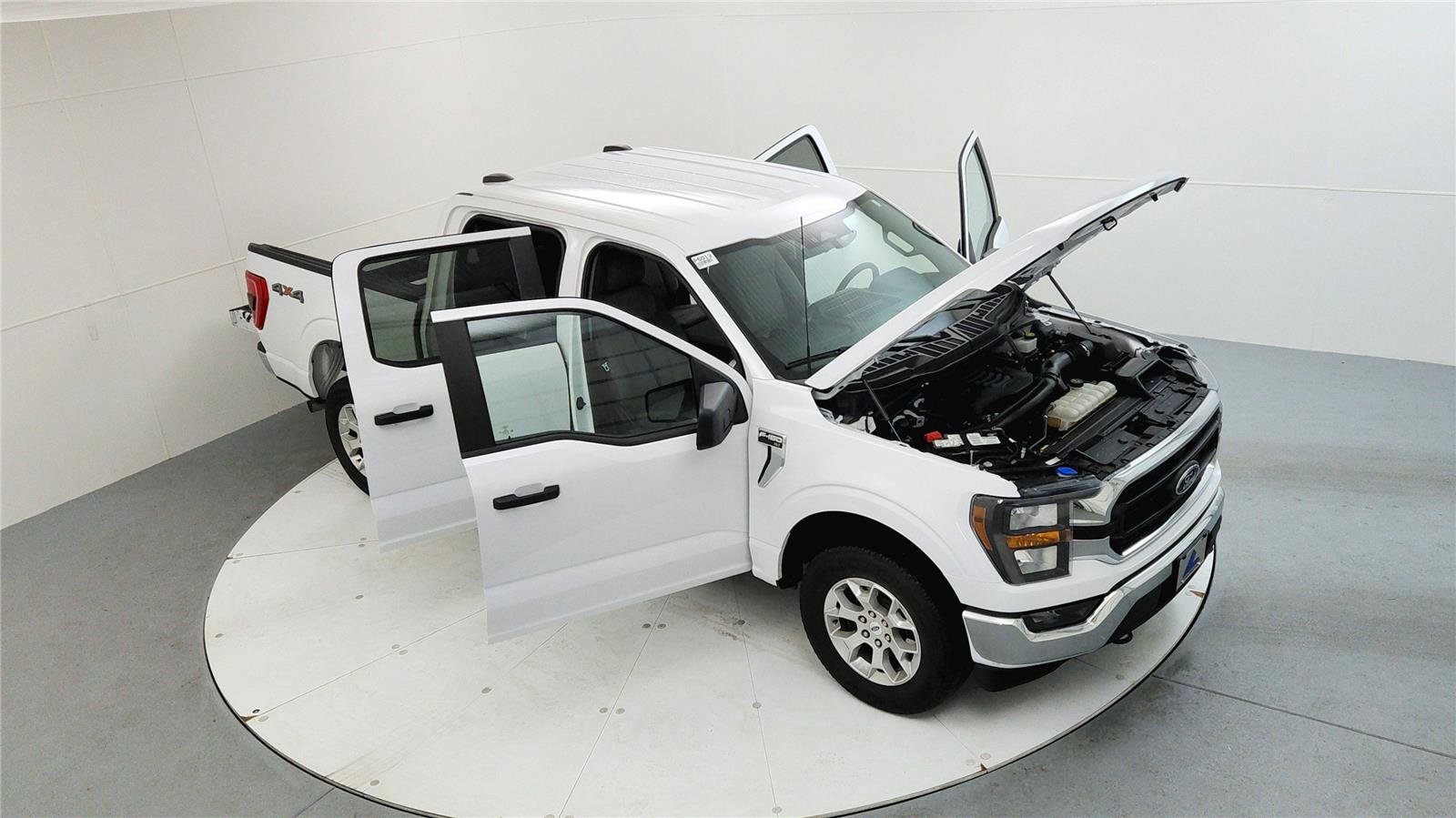 Used 2023 Ford F150 XLT image 15