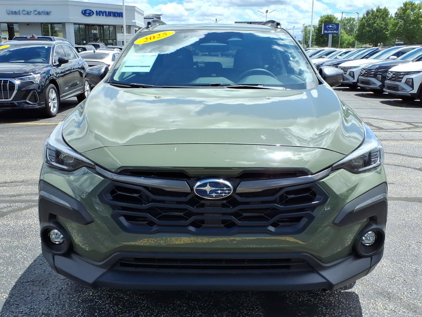 New 2025 Subaru Crosstrek 2.5i Limited w/ Crosstrek Mirror Package AWD/4WD image 2