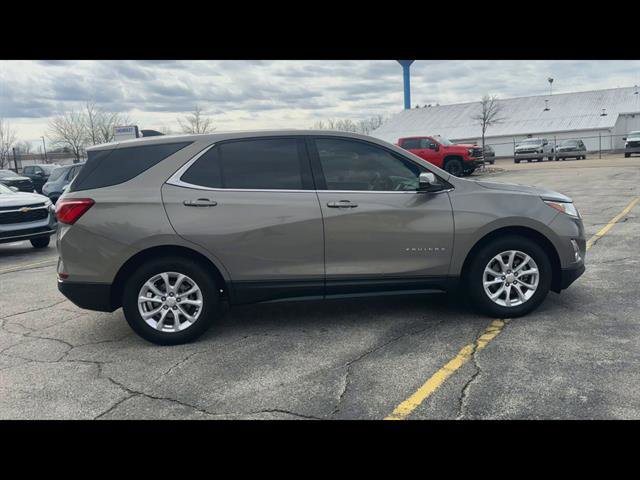 Used 2018 Chevrolet Equinox LT image 32